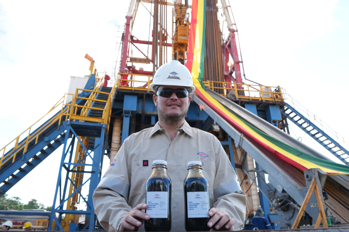 ozo exploratorio Sirari West X1 descubre petróleo en el reservorio Sara