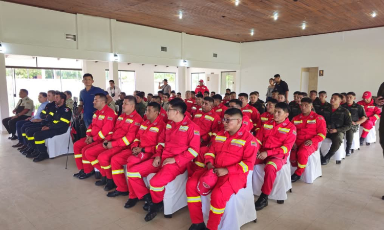 En Curso Internacional franceses capacitaron a Bomberos Forestales