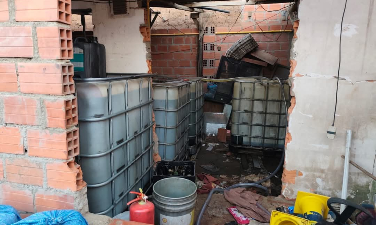 Incautan 7000 litros de combustibles en intervención policial
