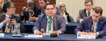 Fiscalía Boliviana socializa en Perú proyecto para proteger a niñez en entornos digitales