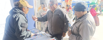 En feria se concientizo la lucha contra el contrabando en Viacha
