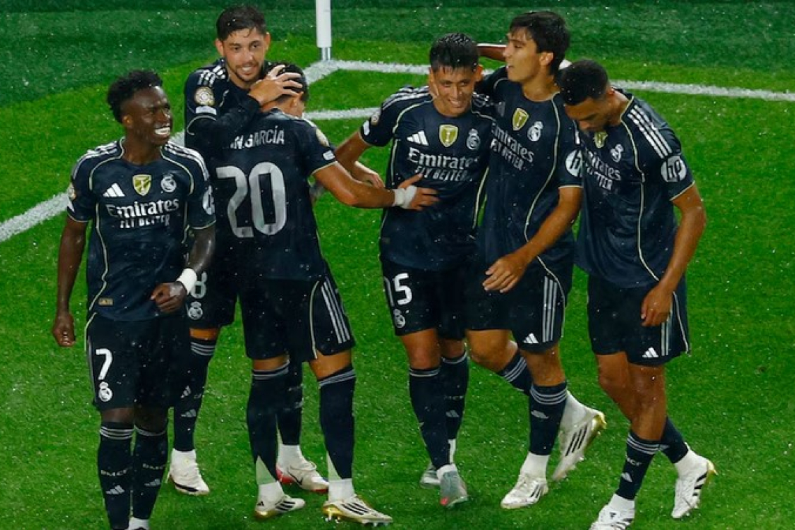 Real Madrid goleó 3-0 al Salzburgo y se clasificó a los octavos de final del Mundial de Clubes como líder en su grupo