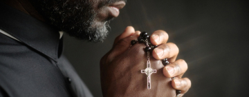 Pastor agredió sexualmente a una feligresa bajo pretexto de "expulsar demonios"