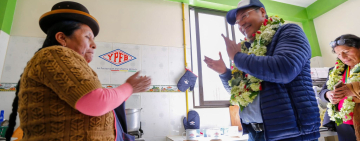 Arce celebra a La Paz con la entrega de redes de gas, viviendas y electrificación con más de Bs 24 millones