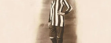 Málaga dedica una calle a Nita Carmona, la pionera que se tuvo que disfrazar de hombre para jugar al fútbol