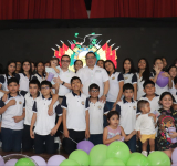 Fiscal entrega simbólicamente la Ley Nº 1636 para proteger a la niñez y adolescencia