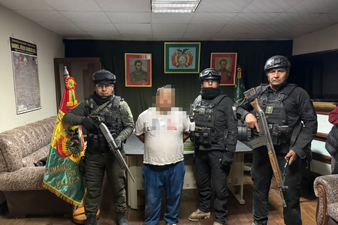 Prófugo de triple Feminicidio capturado en Bolivia es entregado a la Argentina