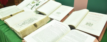 Reliquias de la independencia cobran vida en la Biblioteca Municipal Mariscal Andrés de Santa Cruz