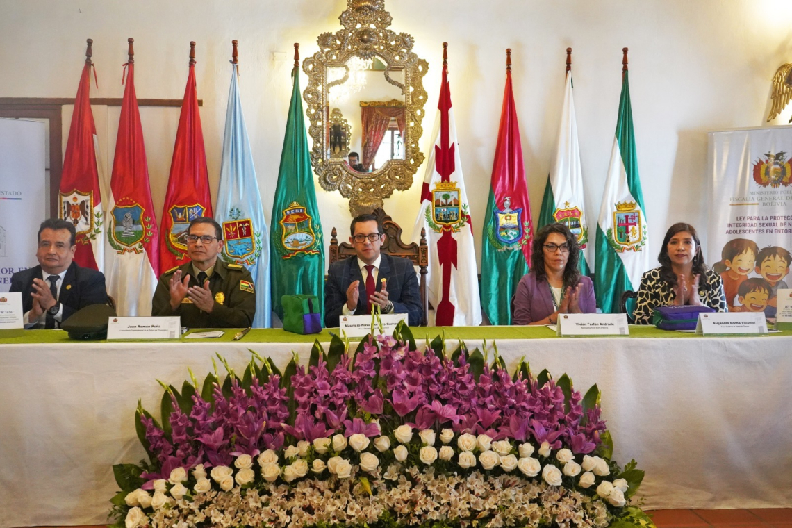 Fiscalía presenta Ley N° 1636 y recibe equipos para fortalecer la lucha contra el abuso sexual