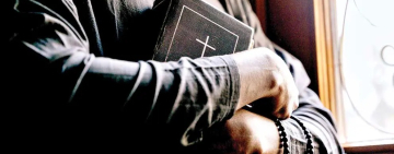 Fiscalía y Cancillería activan proceso de extradición de exsacerdote acusado de abuso sexual