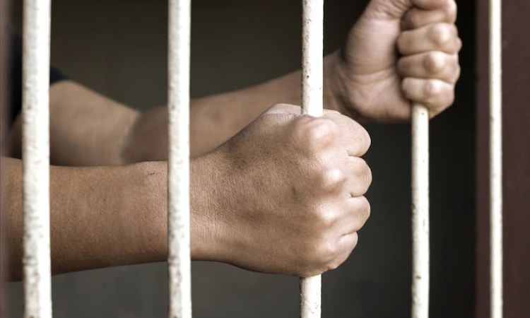 Encarcelan a Policía con nueva Ley Nº 1636, capto y agredió sexualmente a una adolescente
