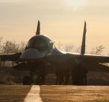 El secreto del 'patito', el bombardero supersónico ruso que ayuda a mover el frente