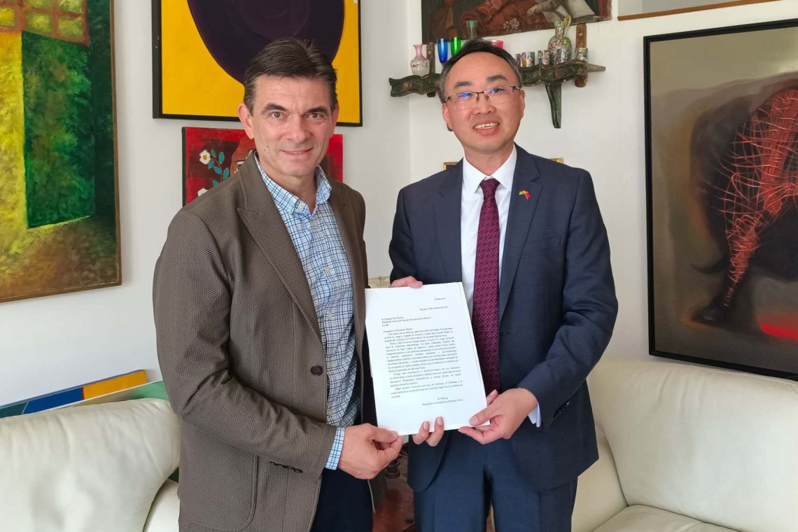 Presidente electo de Bolivia y embajador de China fortalecen relaciones bilaterales