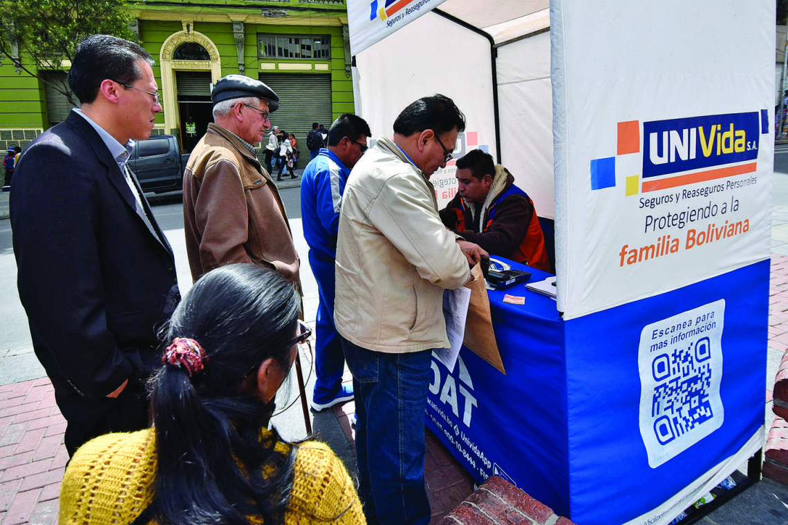 Univida arranca la venta del SOAT 2026 a través de puntos fijos en toda Bolivia