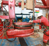 Gobierno presentará en seis meses proyectos de ley de hidrocarburos y de electricidad al Legislativo 