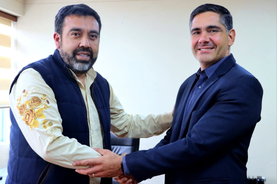 Nuevo Ministro de Medio Ambiente y Agua asume el cargo con compromiso por la sostenibilidad