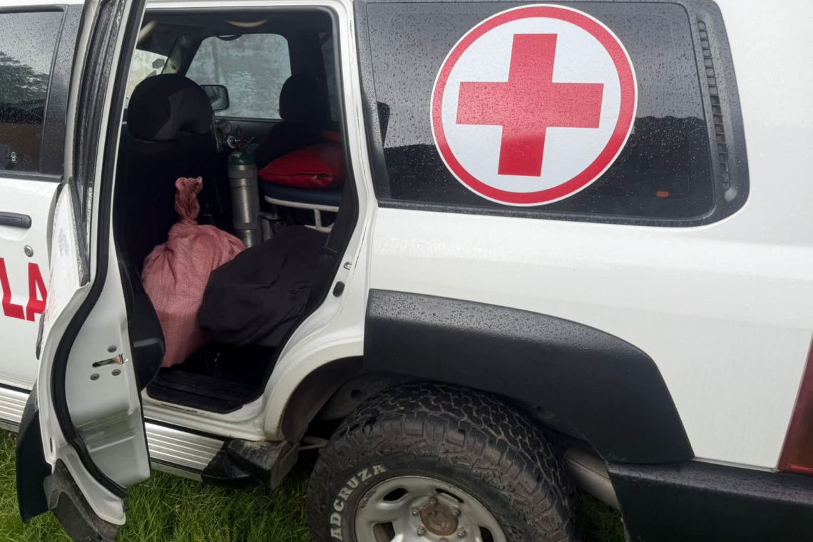 Policía antidroga intercepta ambulancia que transportaba 52 paquetes de cocaína