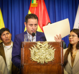 Vicepresidente Lara presenta proyecto de ley para eliminar la Renta Vitalicia de ex mandatarios