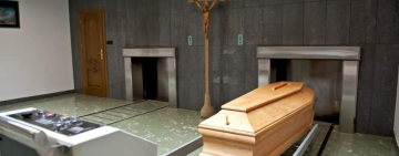 Mujer 'resucita' en su ataúd momentos antes de ser cremada