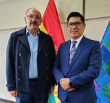 Hugo León toma posesión del despacho de la Procuraduría General del Estado 