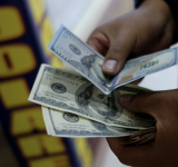 El Banco Central de Bolivia publica un nuevo “valor referencial” del dólar estadounidense