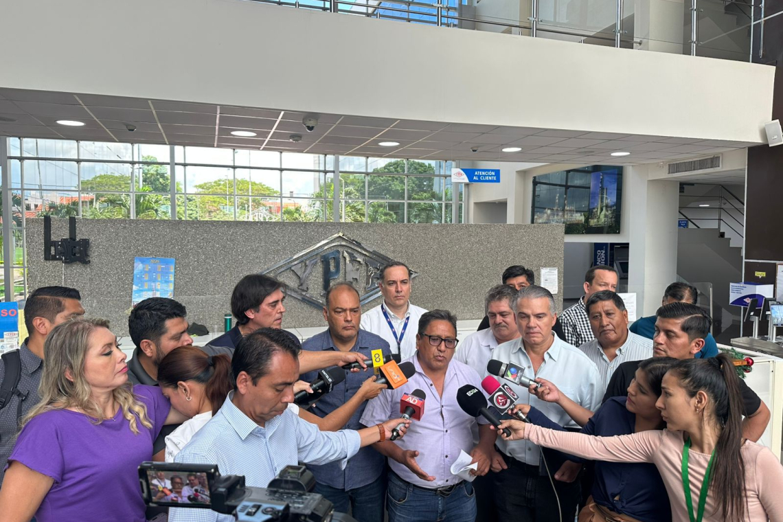 ¡Por el bien del país! Gobierno y transportistas alcanzan un acuerdo 