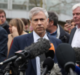 Maduro contrató como abogado a Barry Pollack, el mismo que defendió a Julian Assange