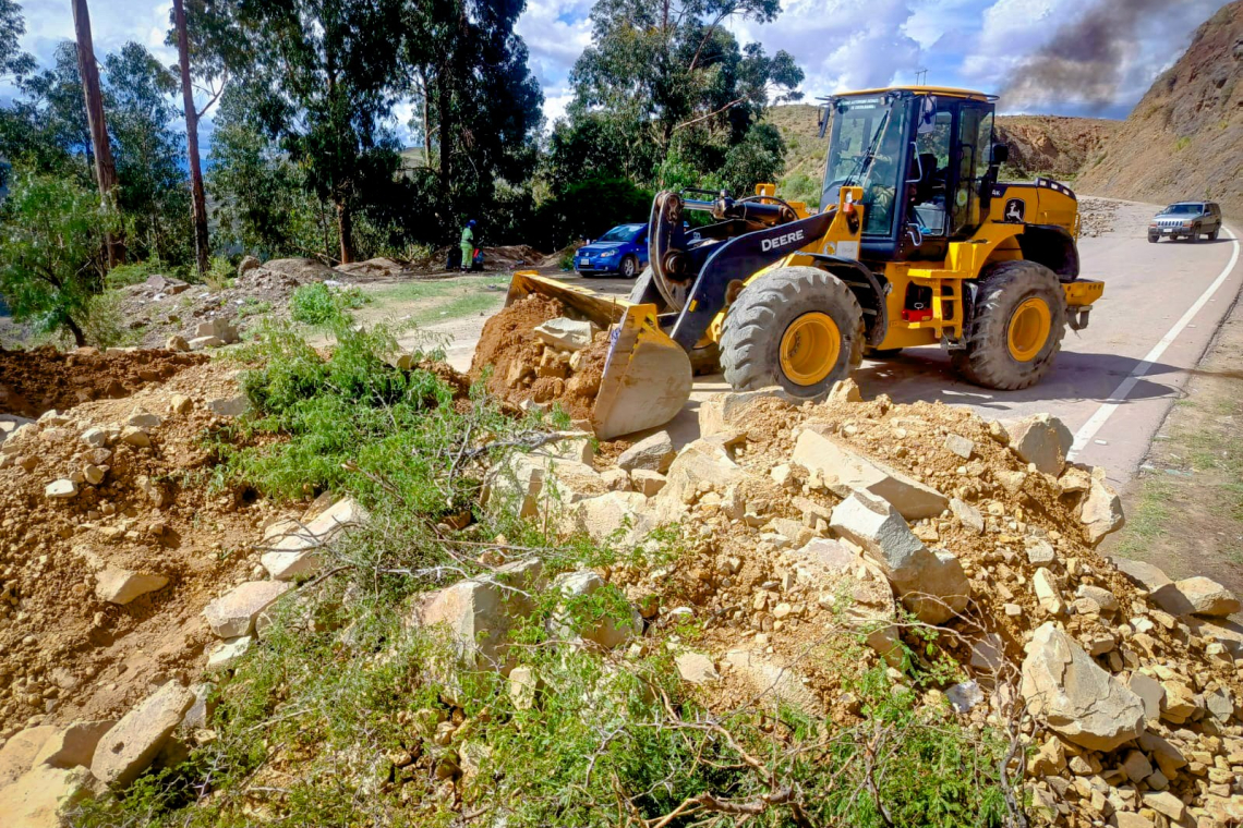 ABC agiliza tareas de limpieza en las carreteras para mantener la transitabilidad de las vías