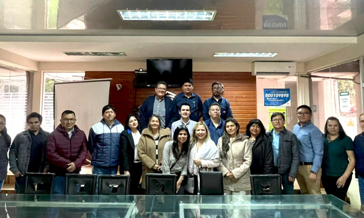 YPFB y ASOSUR acuerdan mejorar coordinación para agilizar despacho de combustibles 