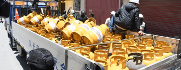 Policía y Fiscalía detectan acopio de GLP en El Alto, hay una aprehendida