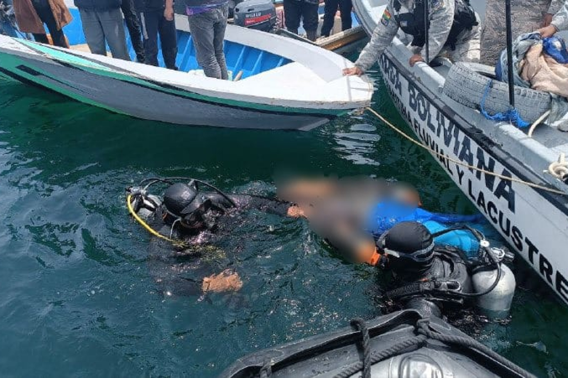 Marinos del CIBA rescatan el cuerpo sin vida de persona desaparecida en el Titicaca