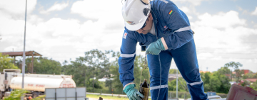 YPFB dialoga con todos los sectores y propone al transporte acompañar los controles de calidad de los combustibles