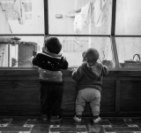 Gobierno presenta el reglamento de la Ley 1680 de protección a niños huérfanos por feminicidio