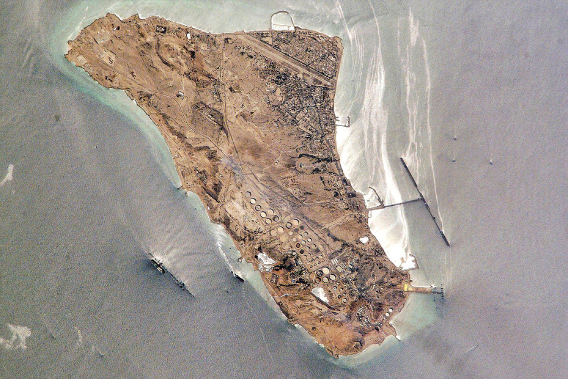 Cuán importante es "la joya" petrolera de Irán y qué pasará si EE.UU. decide destruirla 