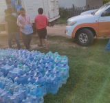YPFB entrega ayuda a familias afectadas por inundaciones en Abapó