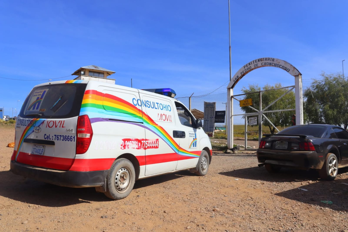 Hospital Arco Iris recibe reconocimiento por atención gratuita en Chonchocoro