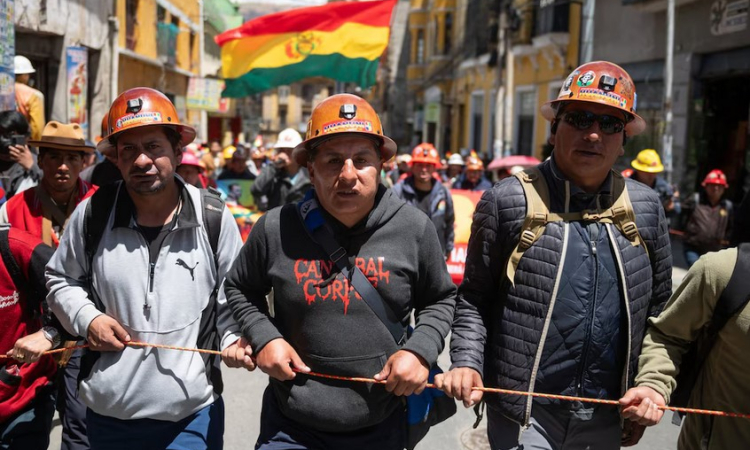 La Central Obrera de Bolivia demanda un alza salarial del 20% y da un plazo de diez días al Gobierno