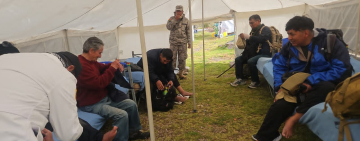 Navales socorrieron a 500 peregrinos en la ruta al Santuario de Copacabana