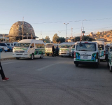 Bloqueo paraliza Oruro no hay salida de buses y suspendieron clases