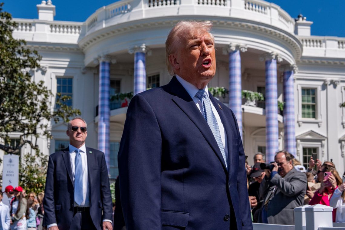 La amenaza de Trump a Irán "justifica la destitución del cargo", dice congresista de EE.UU. 