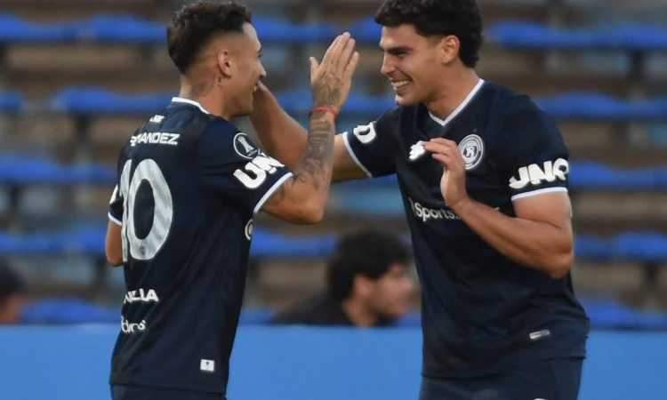 Bolívar se complica desde el inicio y cae 1-0 ante Independiente Rivadavia en Mendoza