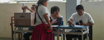 Resultados a boca de urna en Perú: Keiko Fujimori lidera y habría segunda vuelta 