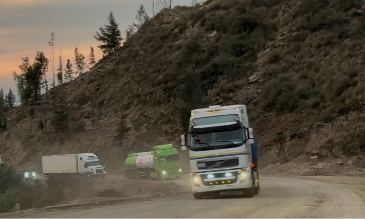 ABC levanta restricción en Llavini y reporta 62% de avance en la carretera Cochabamba – Oruro