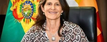 Ministra propone bono único anual de Bs1.500 a cambio de un incremento salarial digno