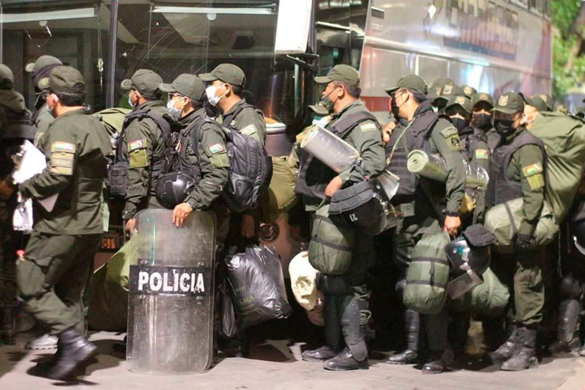 La Policía advierte Fase II del “Corredor Humanitario” para proveer alimentos a La Paz