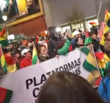 Autoconvocados marchan por el centro de La Paz en contra de los bloqueos