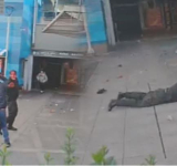 Justicia encarcela a implicados en brutal golpiza a Policía en la línea Celeste del Teleférico 