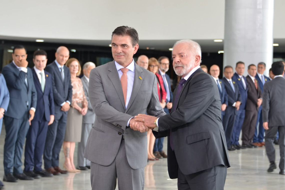 Presidente Lula da Silva exhorta a preservar la paz social y la democracia en Bolivia