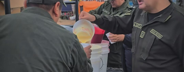 Empresa con aperitivo apoya a la Policía que garantiza la libre locomoción en carretera al occidente