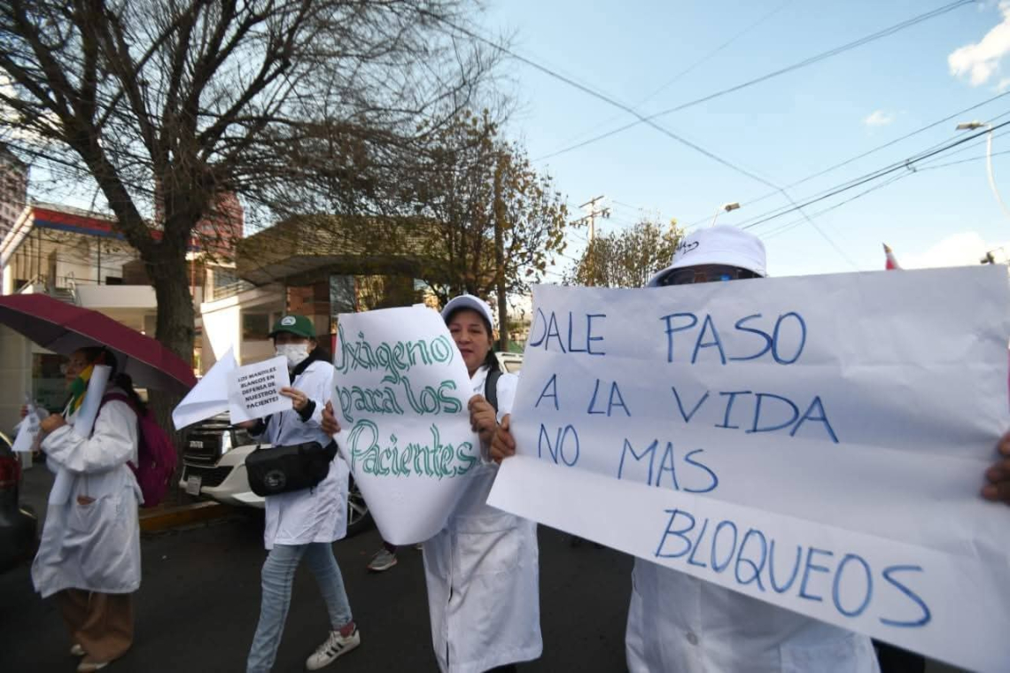 Médicos piden “pausa humanitaria” para abastecer de medicamentos a hospitales